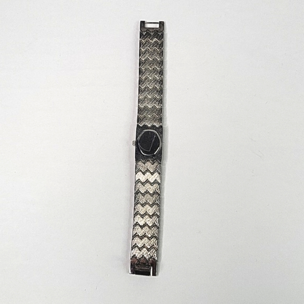 Quartz Xanadu Rhinestone Watch - Picture 6 of 16